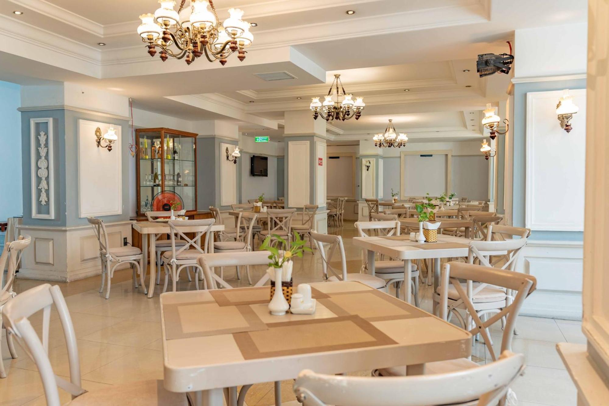 Rembrandt Hotel На Транг Екстериор снимка
